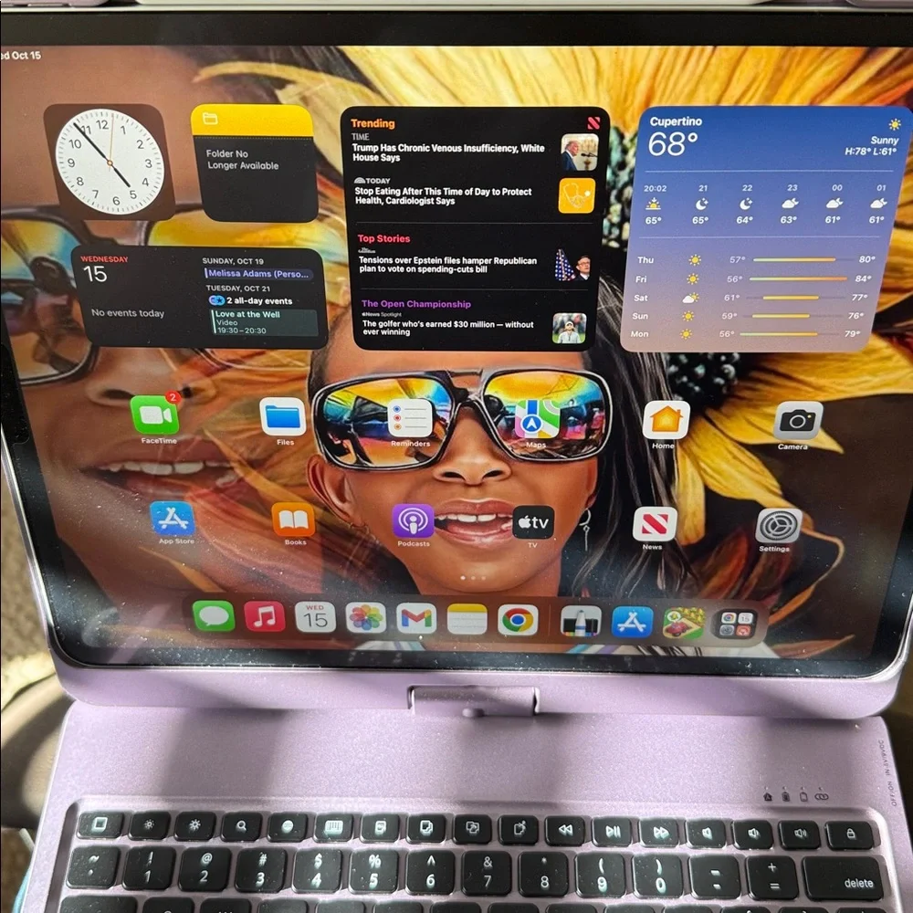iPad Pro 12.9” 3rd generation plus stylus